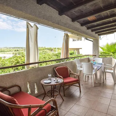 Awesome Apartment In Capo Rizzuto